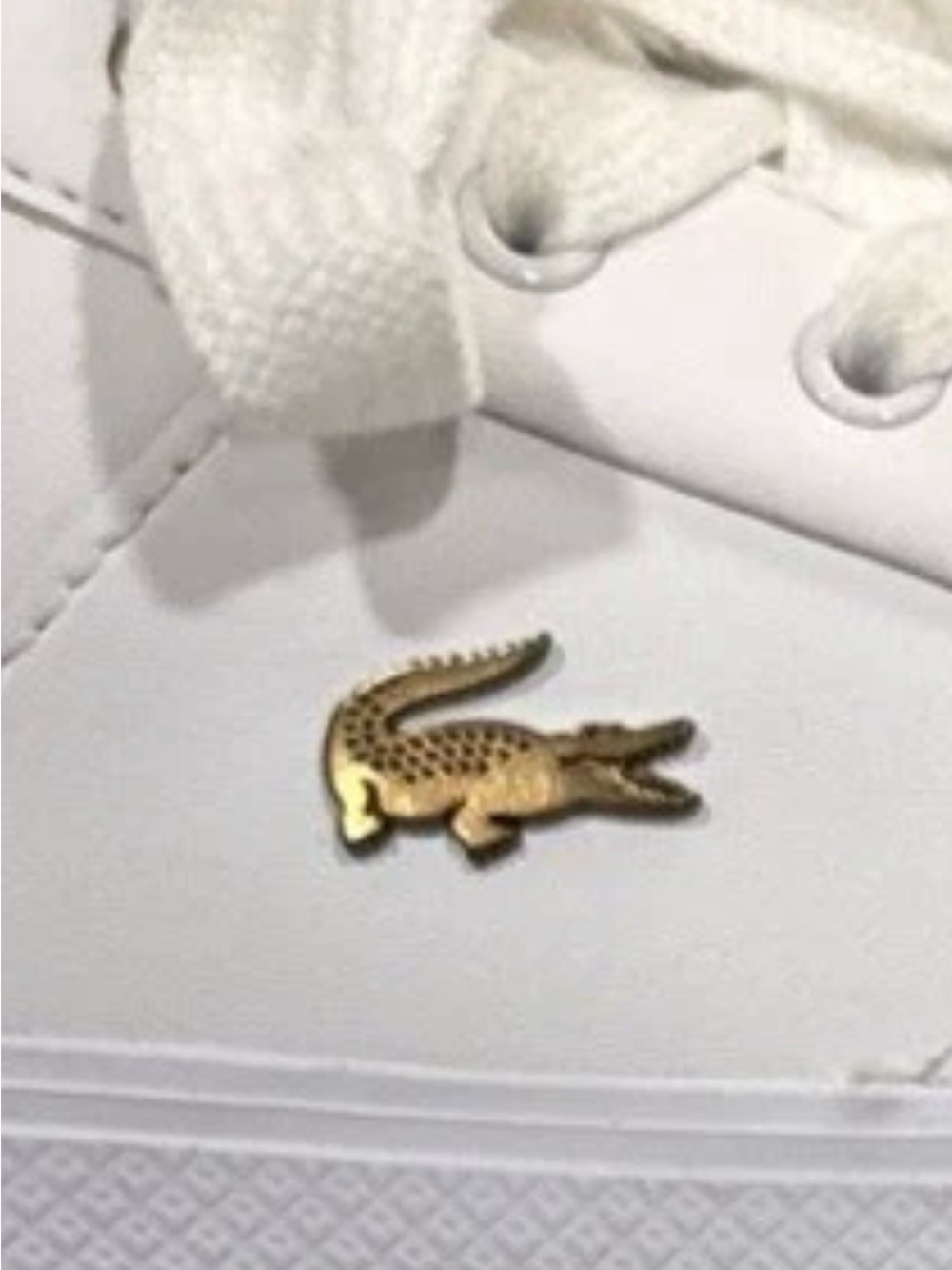 Lacoste Woman’s White Sneakers with Gold Croc Accent worn once!!! - Picture 9 of 9